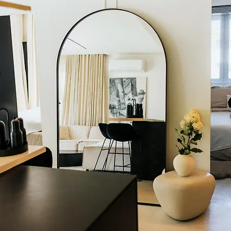 By The Appartement