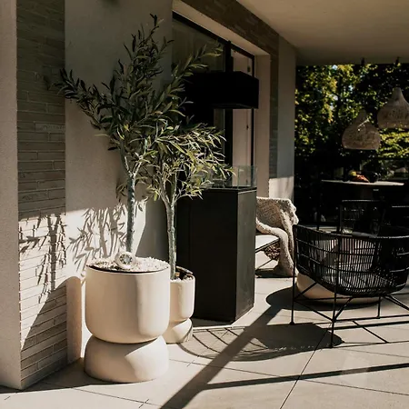 By The אוסטראודה