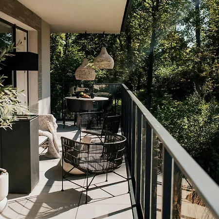 By The אוסטראודה